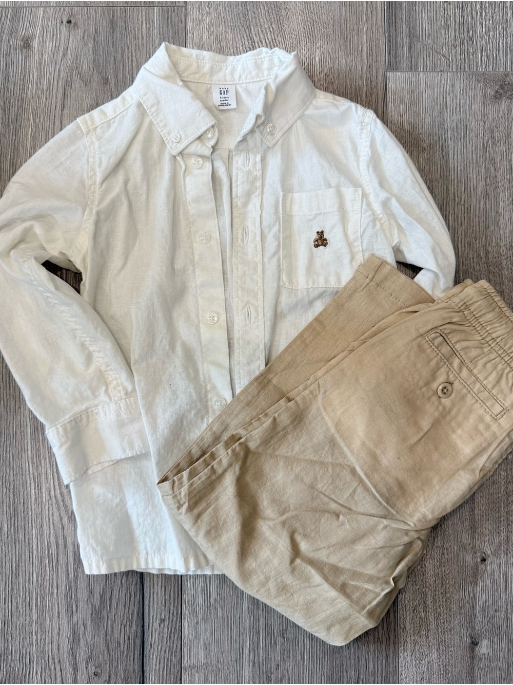 GAP Boys 5T White Button-Down Shirt with Tan Pants - Never Worn!